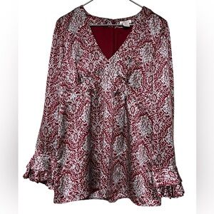 Sundance red gray empire waist v-neck long bell sleeve 100% silk paisley blouse